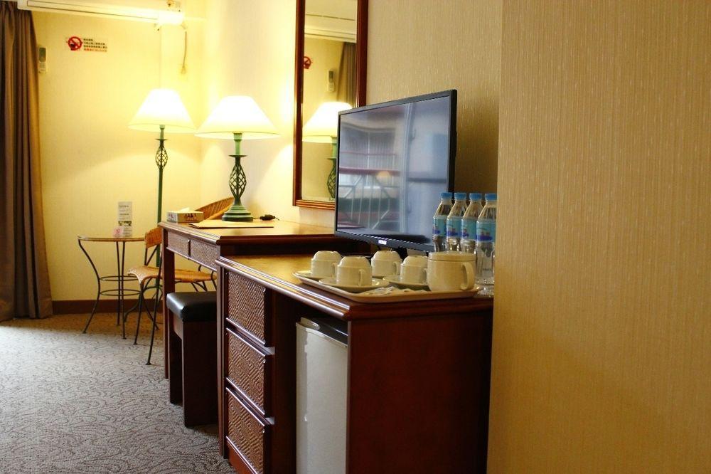 โกยา ฮอต สปริง โฮเต็ลแอนด์สปา Hotel Wenquan ภายนอก รูปภาพ
