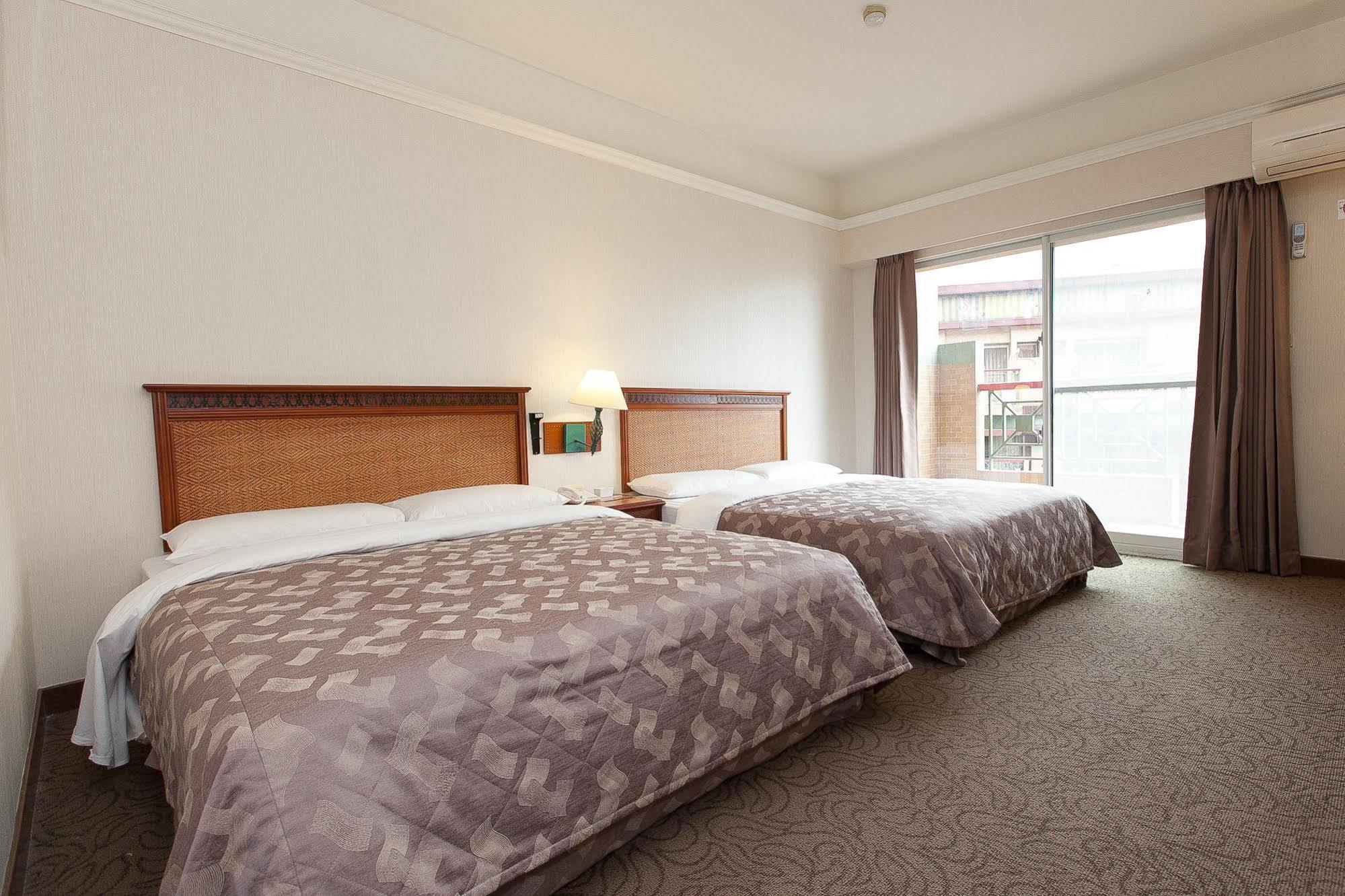 โกยา ฮอต สปริง โฮเต็ลแอนด์สปา Hotel Wenquan ภายนอก รูปภาพ